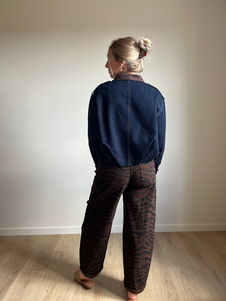 Zebra Barrel Jeans - brown