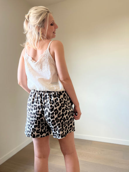 Leo tetra short