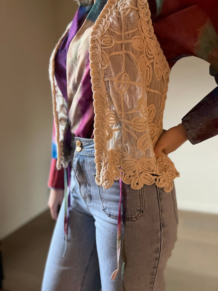 Crochet gilet beige