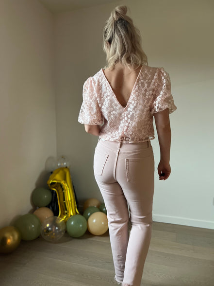 Cropped straight jeans pink