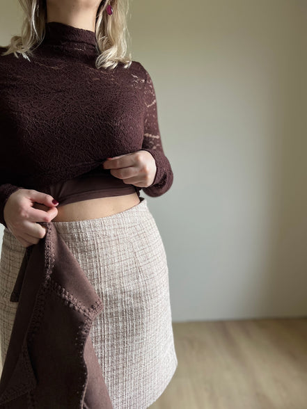 Brown lace sous pull