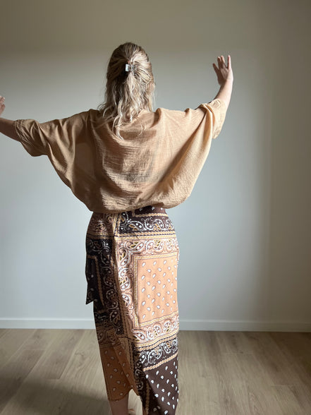 Batwing Blouse – Sand