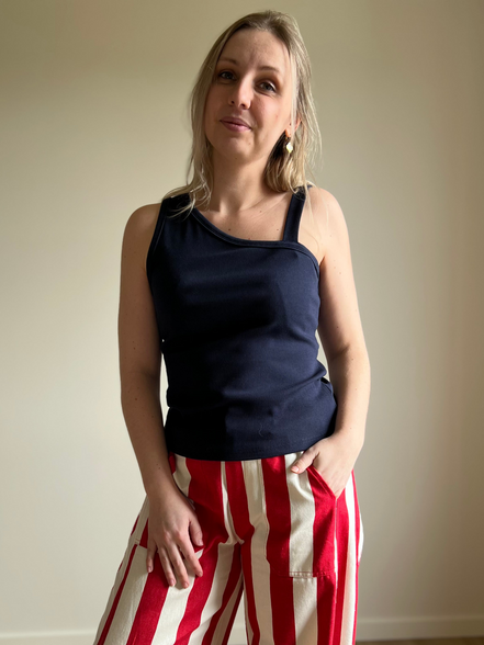 Barrel pants striped red