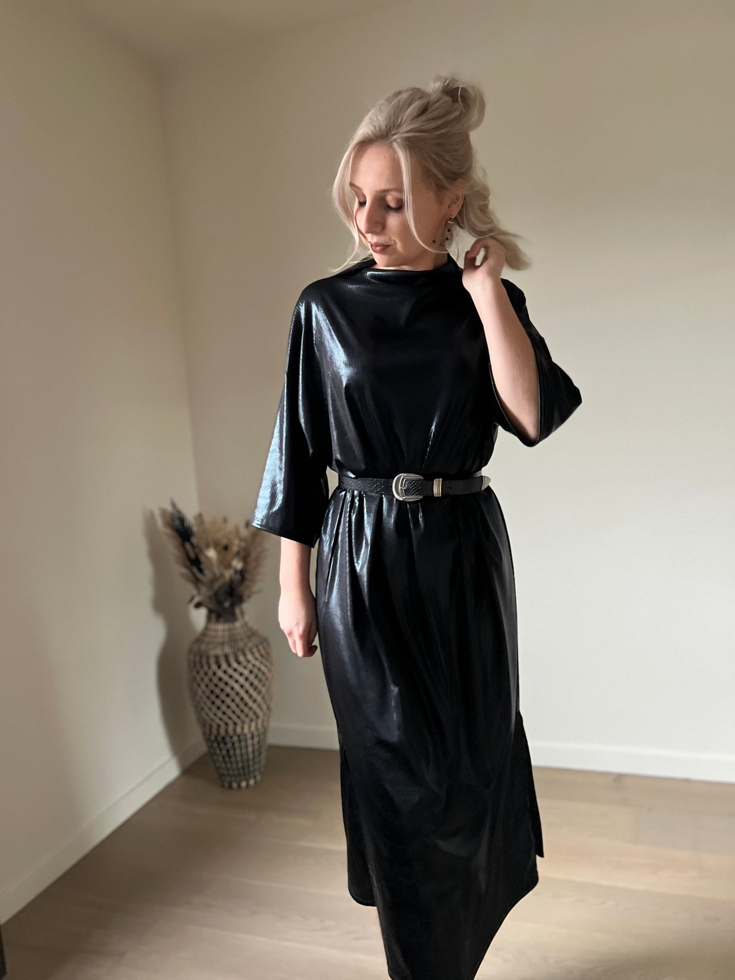 Nox dress black