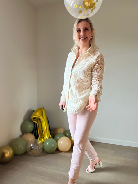 Lace shirt beige