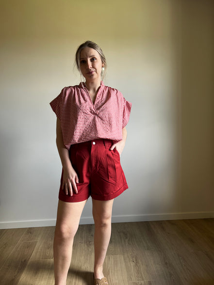 Red tailored shorts