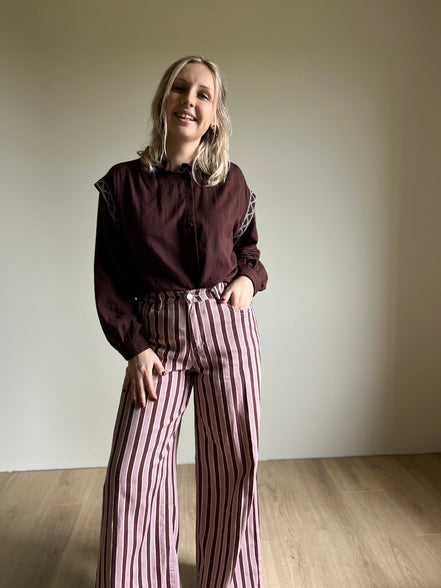 Embroidered blouse choco