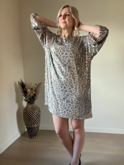 Leo sequin dress