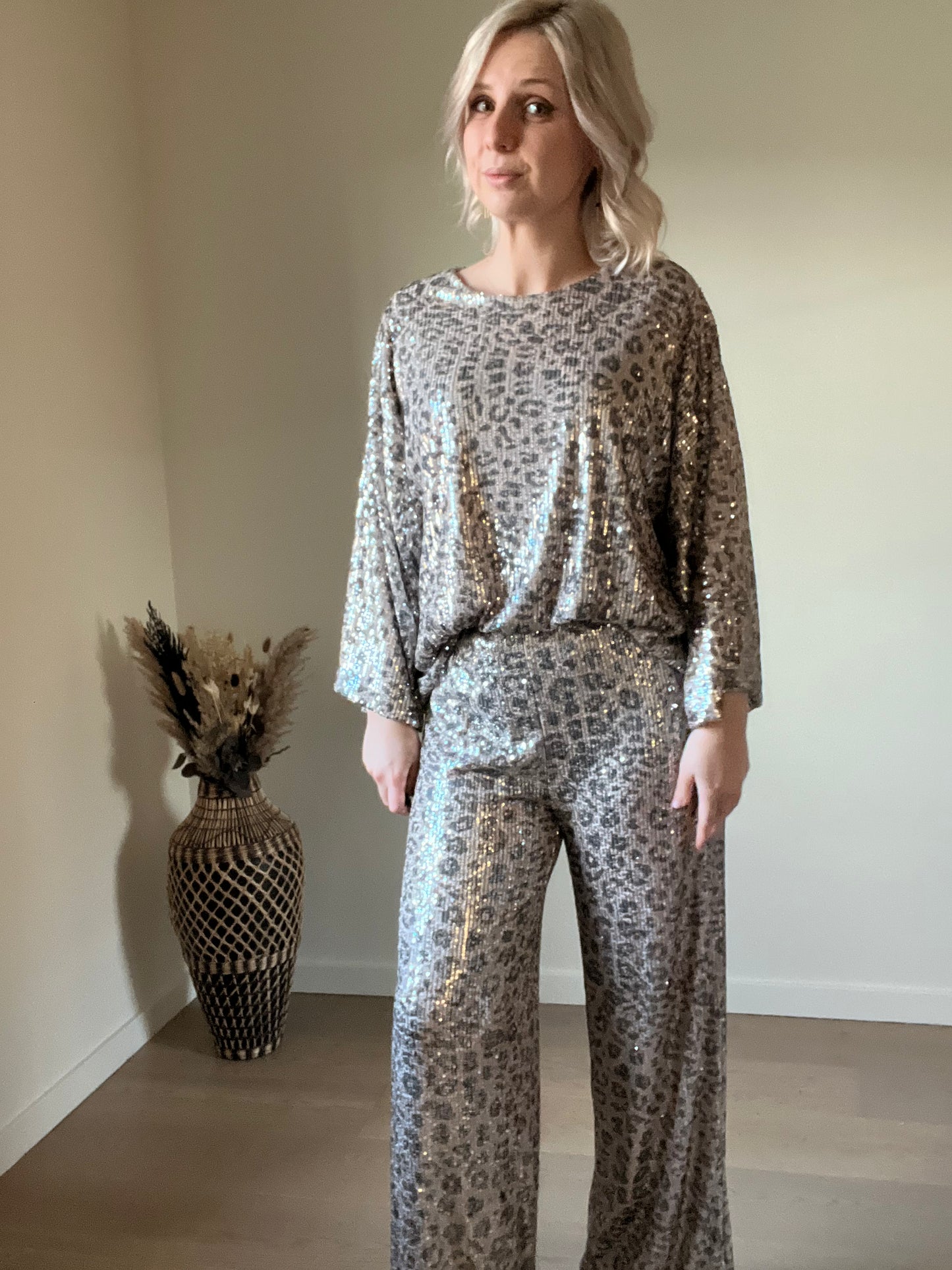 Leo sequin pants