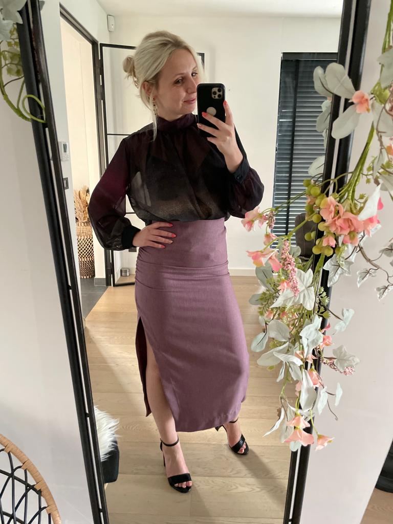 Mauve skirt