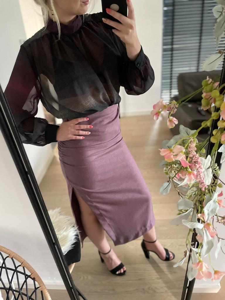 Mauve skirt