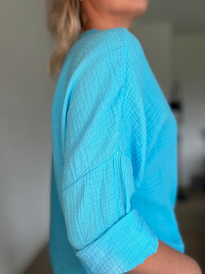 Turquoise tetra shirt