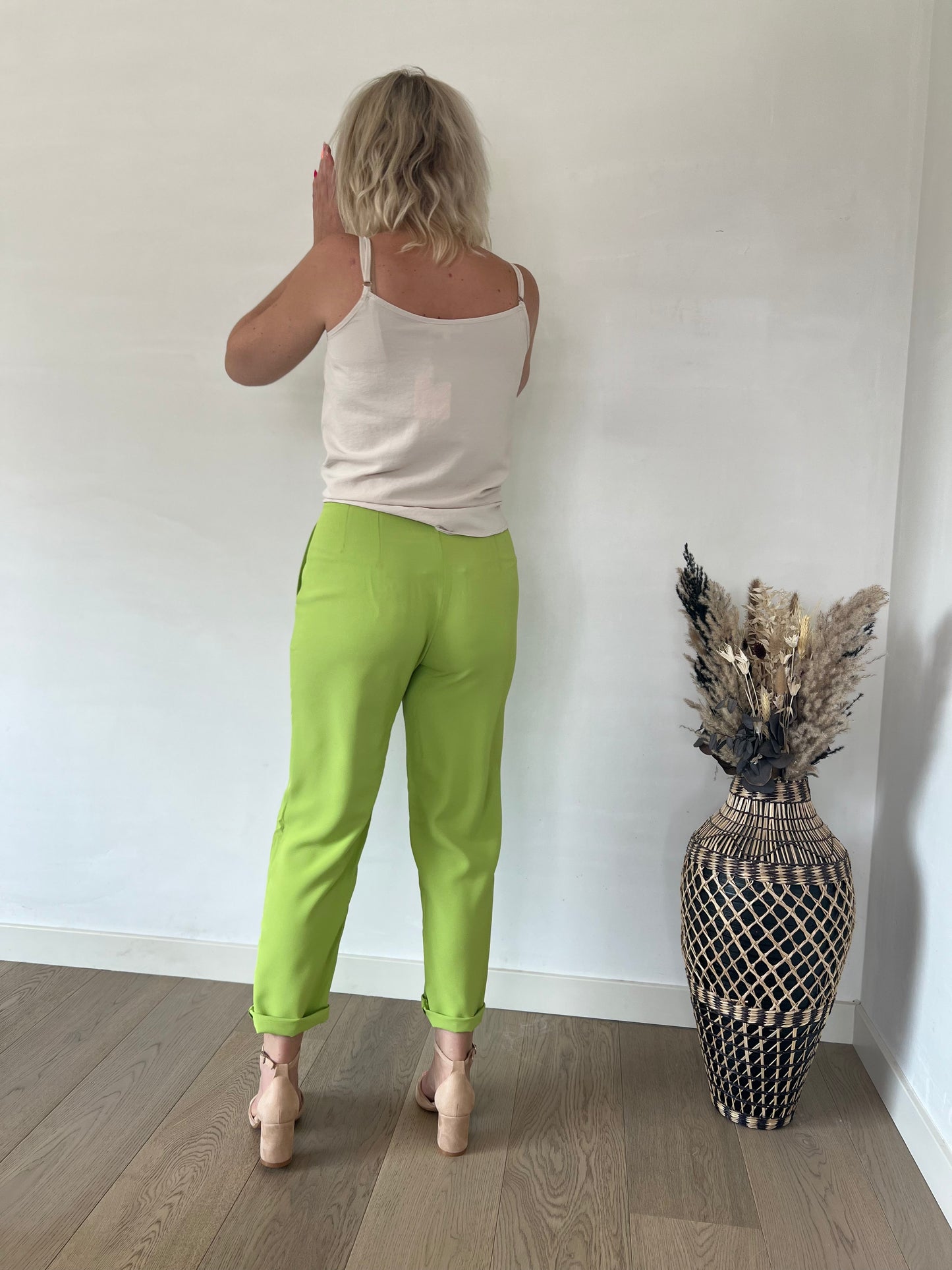 Apple green tailor pants