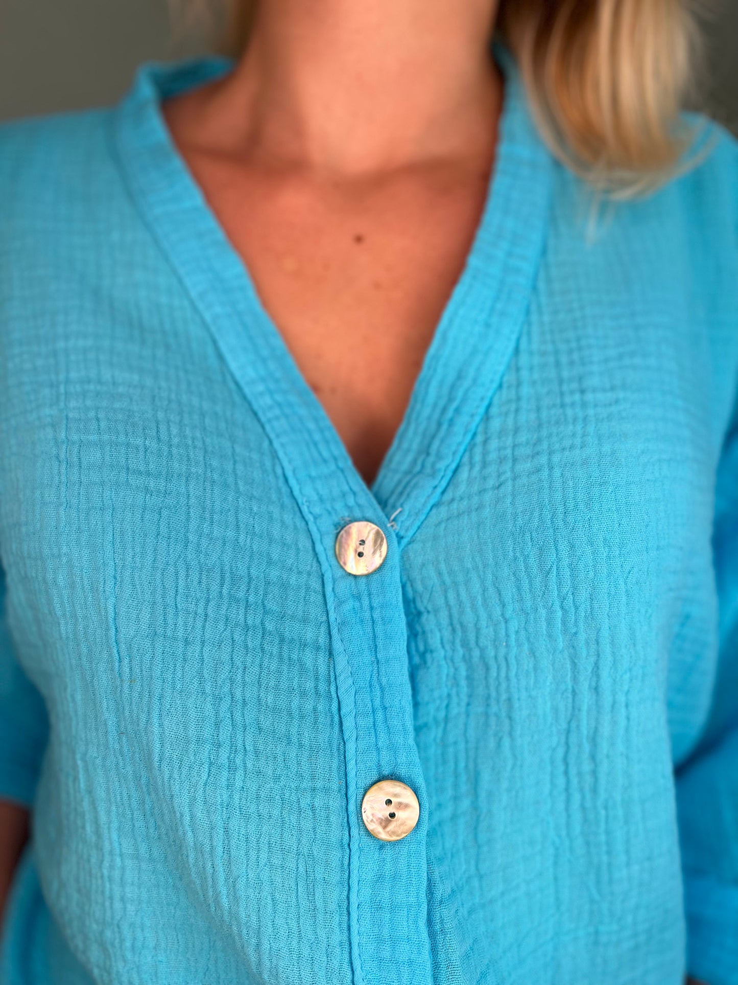 Turquoise tetra shirt