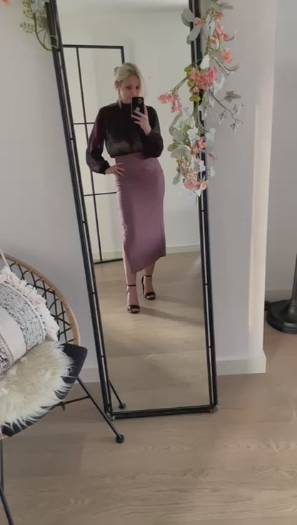 Mauve skirt