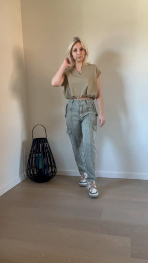 Cargo pants khaki