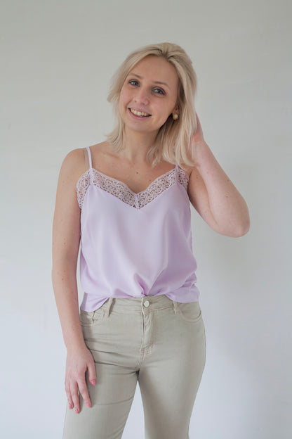 Lila top lace